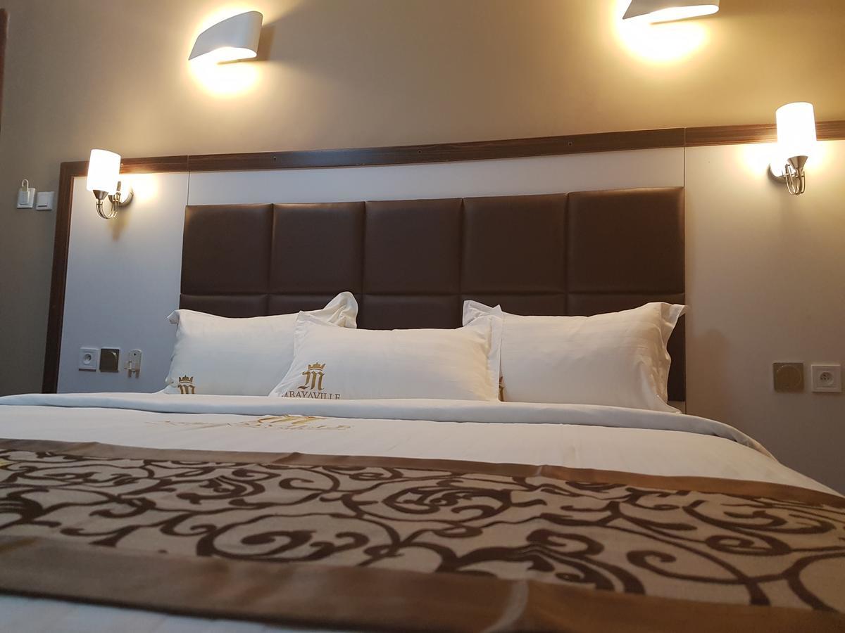 Mbayaville Hotel Douala Ngoại thất bức ảnh