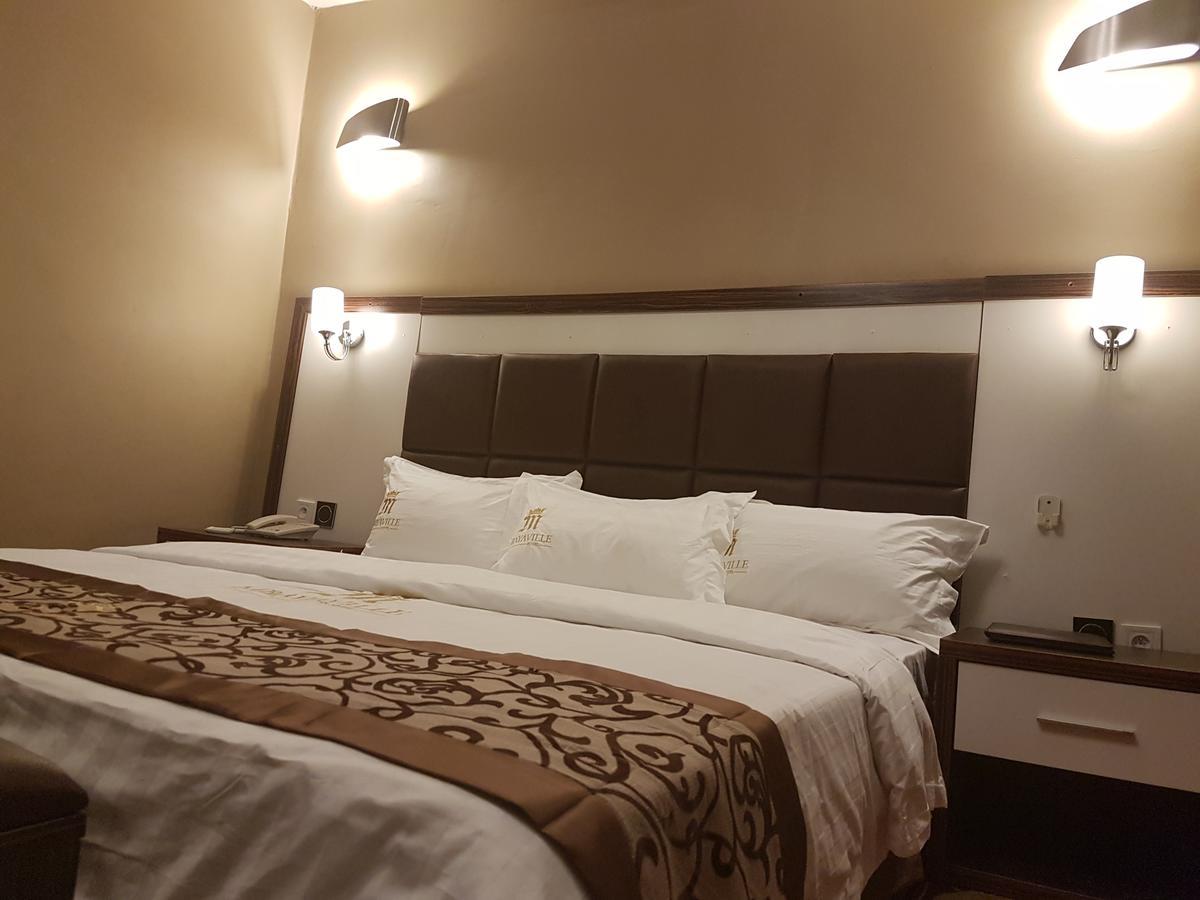 Mbayaville Hotel Douala Ngoại thất bức ảnh